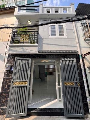 chính chủ bán nhà 4 m 9 m khu vực LVQ