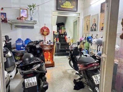 Nguyên Căn 3Phòng hẻm Trần Xuân Soạn P.Tân Hưng - Quận 7