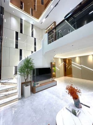Nhà mới HXH trệt, lửng, 2 lầu, sân thượng gần Công Viên Làng Hoa