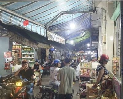 Mặt tiền chợ