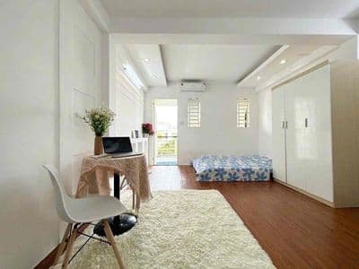 Căn hộ bancol rộng nguyễn văn khối full nội thất