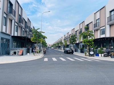 Nhận nhà ở ngay - Nhà phố thấp tầng K.Home New City TT Thành Phố Mới