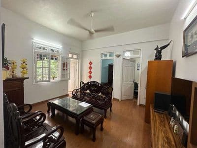 Bán gấp căn hộ 3 ngủ 98m2 tại Hoàng Đạo Thúy chỉ hơn 5 tỷ