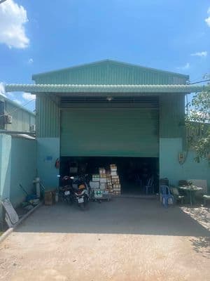 Cho thuê kho xưởng 230m2. Giá 15 triệu. Tại tân vĩnh hiệp/ tân uyên