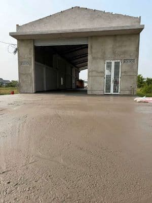 700m2 đất Full thổ cư , có săn kho , Đức Hòa Long An