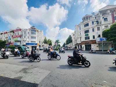 Nguyên căn mặt tiền phan văn trị–cityland gò vấp (5x20m–1 trệt 4 lầu)