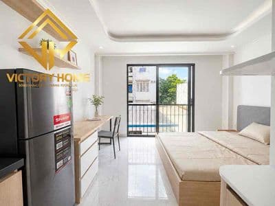 Căn Hộ Dịch Vụ Gần Ngã Tư Hàng Xanh Đi Qua Quận 1 Chỉ 5-10 Phút
