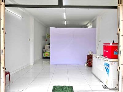 Cho thuê mbkd trần xuân soạn chỉ 10tr/ tháng