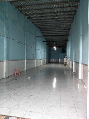 nhà/ kho 5x30 - Nền Gạch - Điện 3.fa