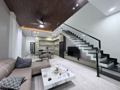 Cho thuê nhà 3 tầng mặt tiền - khu thanh khê