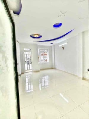Cho thuê nguyên căn Trệt 3 Lầu Đg Võ Duy Ninh