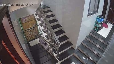 Cho thuê căn hộ 2PN, Đường Nguyễn Trãi Quận 1.