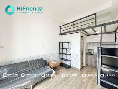 Full nội thất - máy giặt riêng - gần trường đại học văn lang .