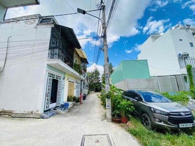 nhà sát trường cấp 2 tô ngọc vân ngay Cầu Ông Đụng Ngã Tư Ga Q12