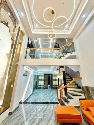 Cho thuê mới đẹp hẻm Mã Lò full nội thất. Bình Tân