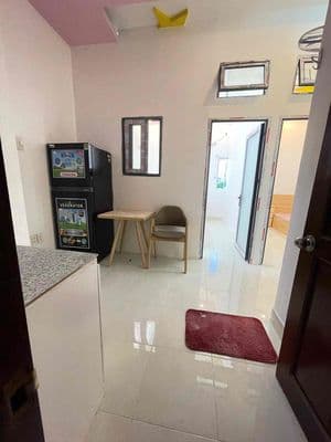 2 phòng ngủ bình thạnh có cửa sổ trời, full nội thất