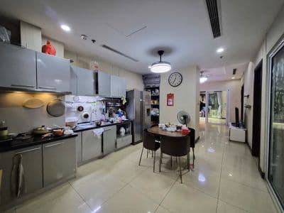 Chính chủ cho thuê nhà tại tầng 12A R4B Royal City
