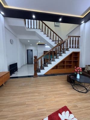 Nhà 2 tầng mới – kiệt ô tô – chỉ 3 nhà ra tô hiệu – 4,15 tỷ
