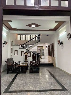 Cho thuê nhà mt 3 tầng mt tân thái 9 khu biển mân thái