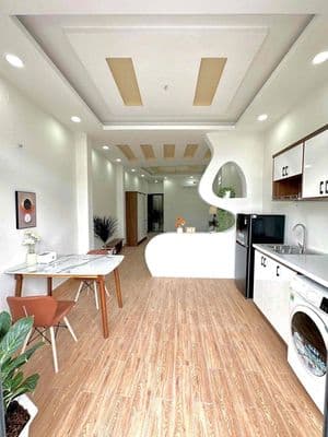 cho thuê CHDV cao cấp ngay mặt tiền đường