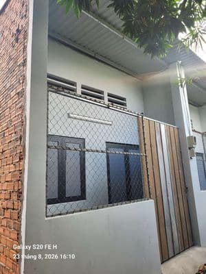 Cho thuê nhà 1trệt 1lững 1pn 1lững DT 4X7 hẽm.ba Gát