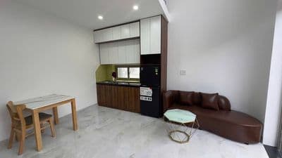 Chính chủ cho thuê nhà 2 tầng 2 mặt thoáng kinh doanh trần cao vân