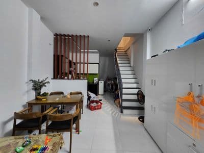 Hạ chào 750 triệu giá mới chỉ 4,1 tỷ - trần cao vân gần biển