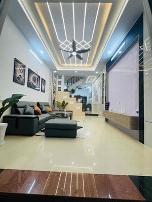 Nhà 272 bình trị đông 4x19 xây 4 tâm 6pn