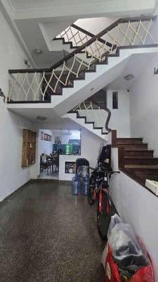 Cho thuê nhà 3 tầng kiệt: nguyễn hoàng - 3 phòng -3wc
