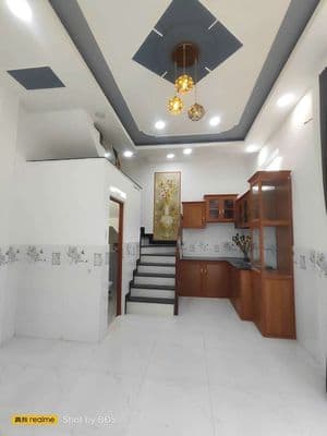 Nhà đẹp 2 tầng đường xe hơi 1ty780 thương lượng