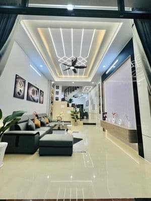 Nhà 4x19 3 Lầu 6 Phòng Có Nội Thất Đường Bình Trị Đông