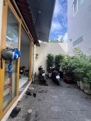 Nhà bán gấp - tân tạo ,bình tân 81m2 - nở hậu gần 10m giá tốt