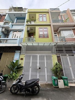 Nhà full nội thất – 4pn – gần vạn phúc city