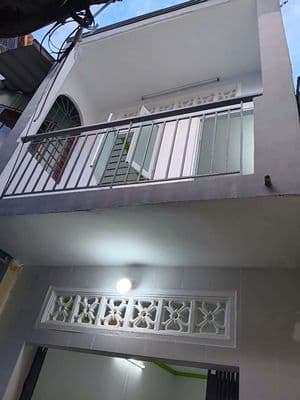 Bán nhà giá rẻ quận 8 dọn vào ở ngay