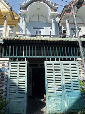 Nhà 1 trệt 1 lầu thổ cư cách trường tiểu học 500m