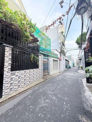 Hàng Cực Hiếm , HXH Thông , 2 tầng , Giá chỉ 2Tỷ 680