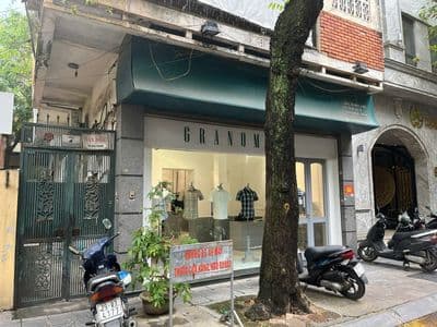 Cho thuê cửa hàng, văn phòng mặt phố Nguyễn Bỉnh Khiêm