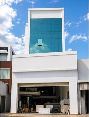 Cho thuê tòa nhà Kha Vạn Cân, Thủ Đức, 7,5x21m, thang máy, 60 triệu