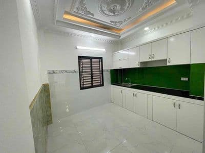 3 tầng cạnh phú mỹ hưng q7 4pn 3wc hẻm oto