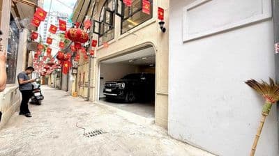 Bán nhà phân lô 6 tầng thang máy, gara ô tô, 40m2, 15.45 tỷ