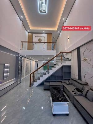Nhà gác lửng sân vườn 185m2 Hoà Lợi - Bến Cát giá 2.4 tỷ