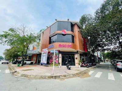 Cho thuê nhà 1T2L ngang 10,5m góc 2MT đường N1 giá 50tr/tháng
