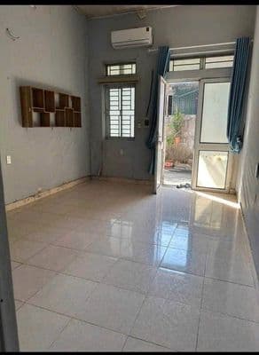 Cho thuê nhà 1 tầng gác xép Âu Cơ, Tây Hồ, 55m2