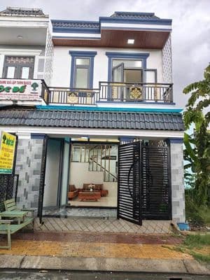 Bán nhà sổ riêng đường số 1, Tân Phước Khánh, Bình Dương