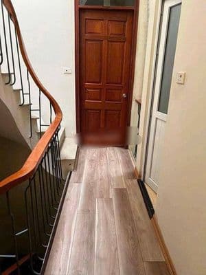 Cho thuê nhà 50m x 5 tầng ngõ 5 Tú Mỡ, Yên Hoà, Cầu Giấy