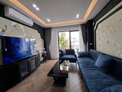 Bán nhà 60m2, 6 tầng thang máy, trung tâm Việt Hưng, Long Biên