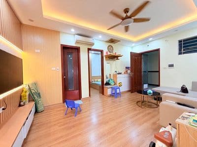 Bán chung cư tầng đẹp, lô góc, full nội thất, Nghiêm Xuân Yên, Hà Nội