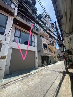 Bán nhà 6 tầng thang máy, gara ô tô, trung tâm Sài Đồng