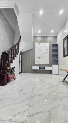 Bán nhà 5 tầng Đống Đa, ngõ thông, tiện ích đầy đủ
