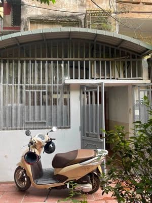 Cho thuê nhà nguyên căn 56.1m2 Chùa Bộc, Đống Đa